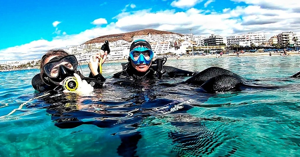 Try dive in southern Tenerife