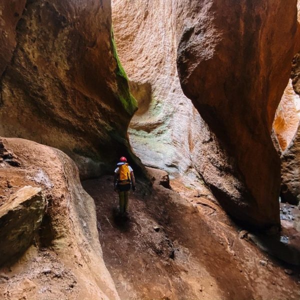 Beginner canyoning: Barranco de Los Arcos